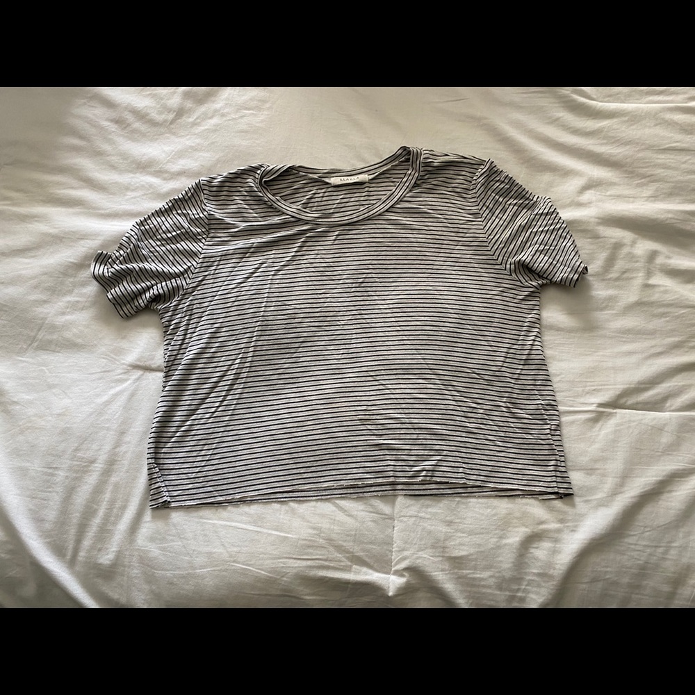 Cropped tee - Picture 2 of 2